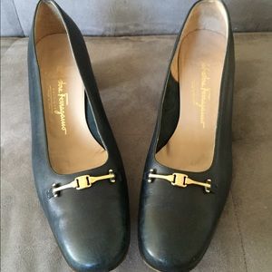 salvatore ferragamo shoes black EUC sz 11